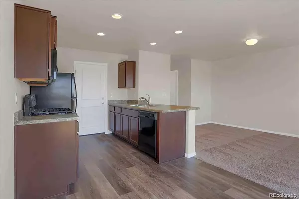 Bennett, CO 80102,47359 Iris AVE