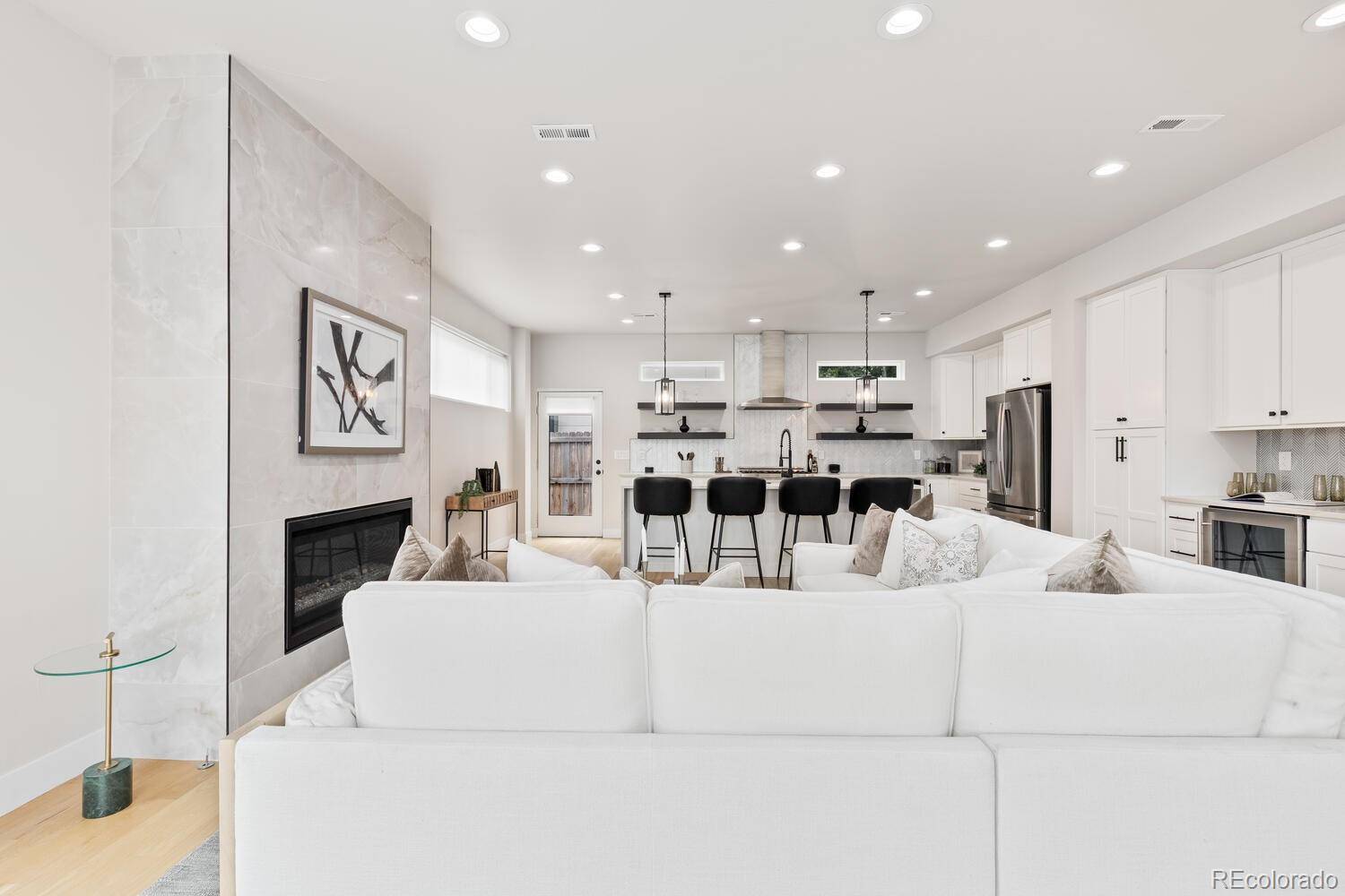 2040 W 45th AVE, Denver, CO 80211