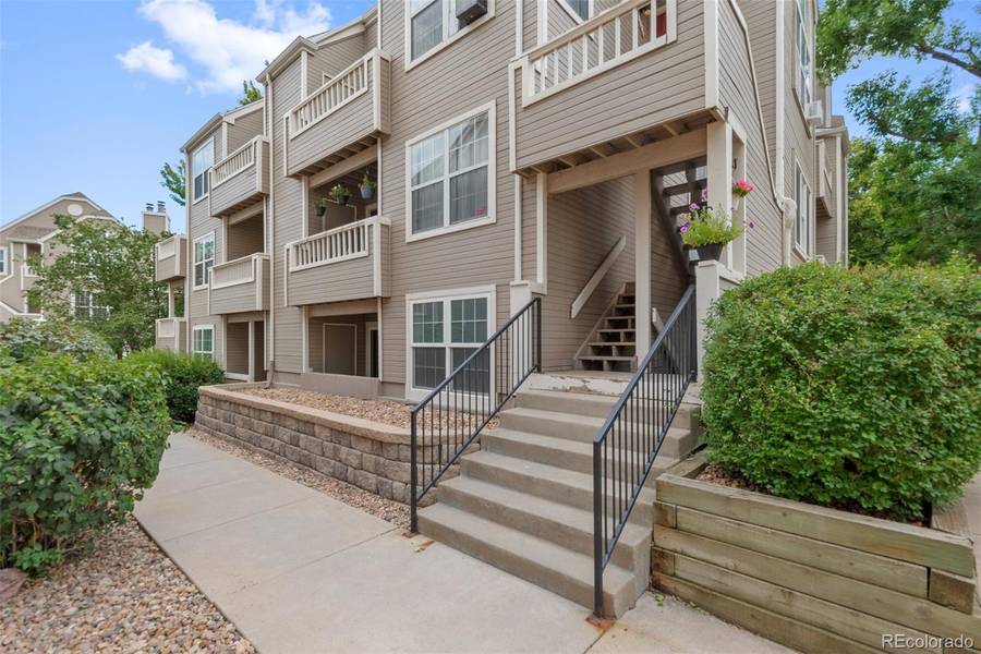 5765 W Atlantic PL #104, Lakewood, CO 80227