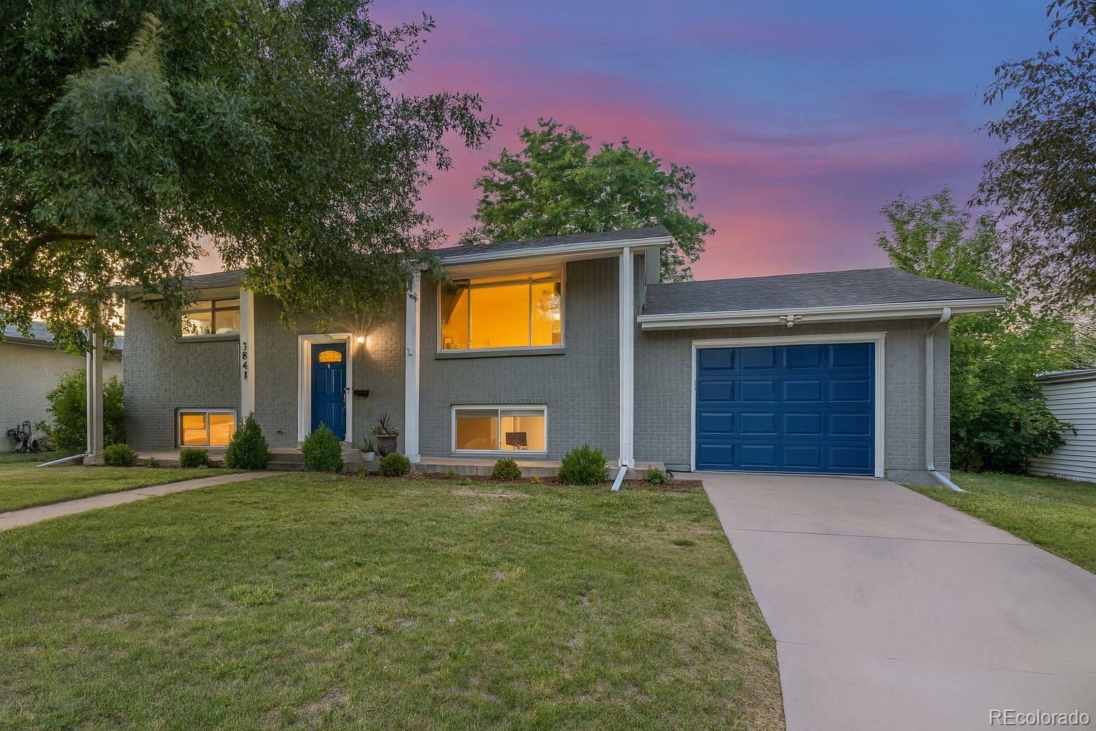 Denver, CO 80236,3841 W Quinn PL