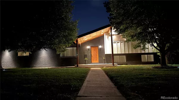 Denver, CO 80236,4095 W Radcliff AVE