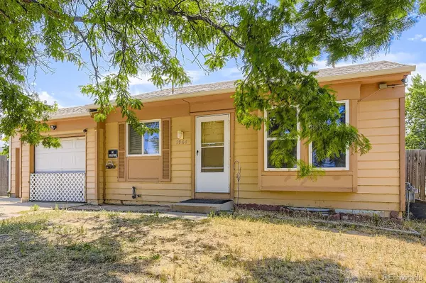 1961 Danube WAY, Aurora, CO 80011