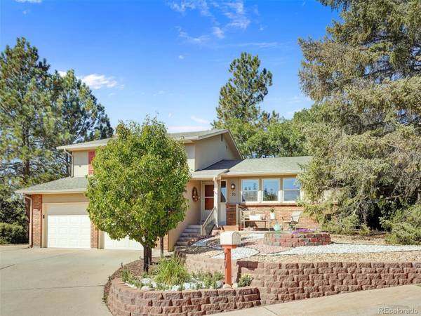 70 Oakridge DR, Castle Rock, CO 80104