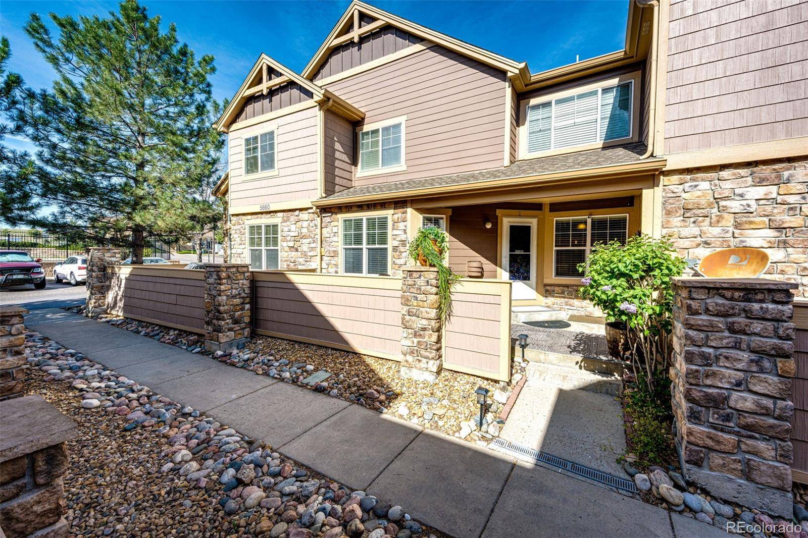 5660 S Algonquian WAY #C, Aurora, CO 80016