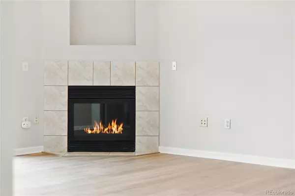 Englewood, CO 80112,7440 S Blackhawk ST #2-203