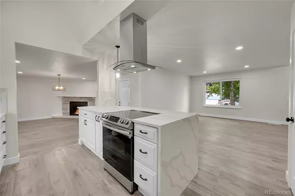 6630 Ingalls ST Arvada, CO 80003