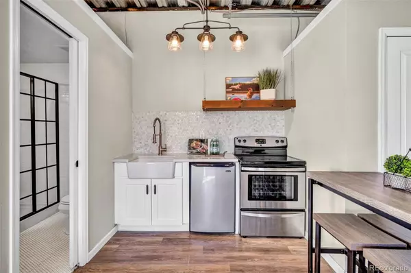 Denver, CO 80211,2938 Hooker ST