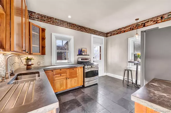 Denver, CO 80211,2938 Hooker ST