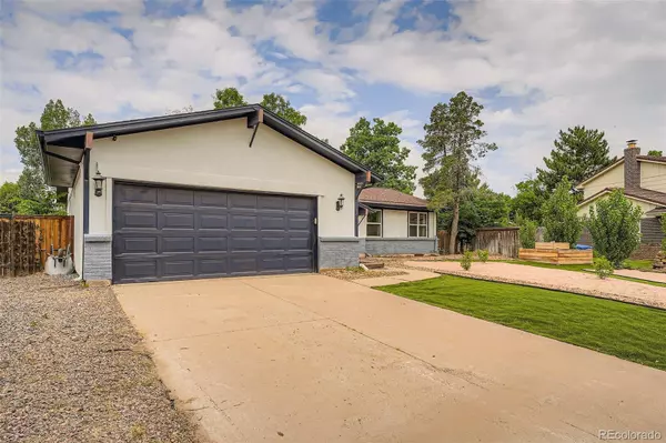 Aurora, CO 80012,1819 S Nile CT