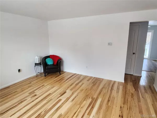 Centennial, CO 80122,4810 E Hinsdale PL