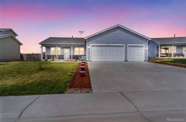 71 S 4th PL, Deer Trail, CO 80105
