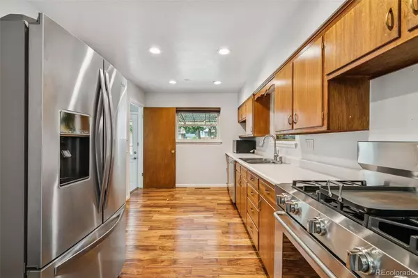 Colorado Springs, CO 80909,18 N Garland AVE
