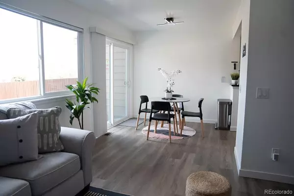 3502 S Telluride CIR #E, Aurora, CO 80013