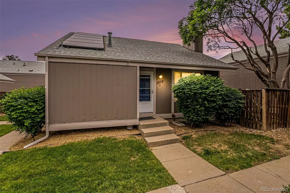 Aurora, CO 80013,3852 S Genoa CT #B