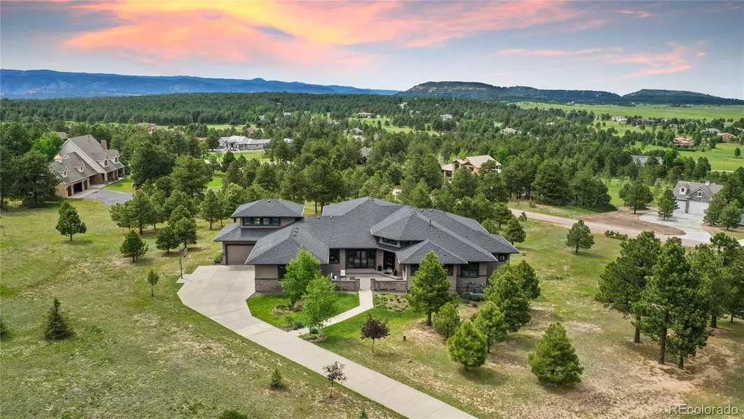 843 Long Timber LN, Monument, CO 80132
