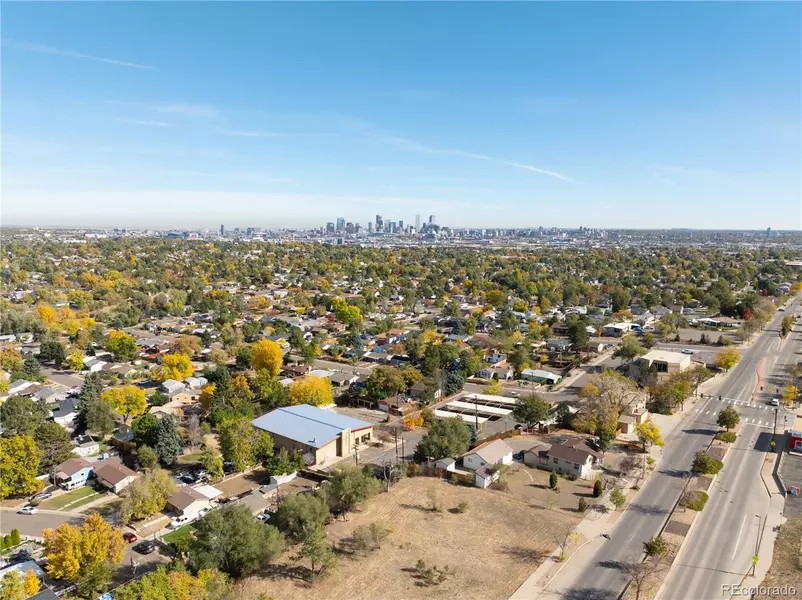 4400 W Alameda AVE, Denver, CO 80219