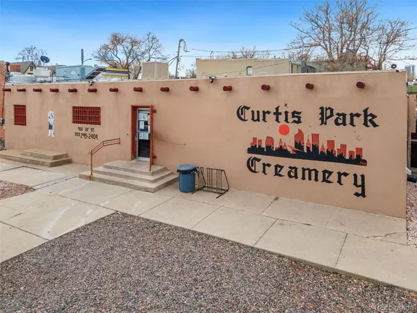 Denver, CO 80205,3022 Champa ST