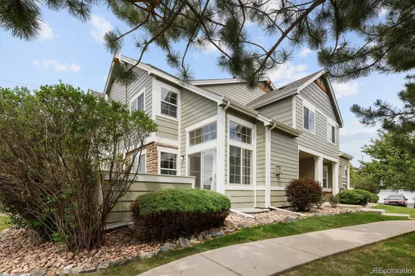 805 Summer Hawk DR #100, Longmont, CO 80504