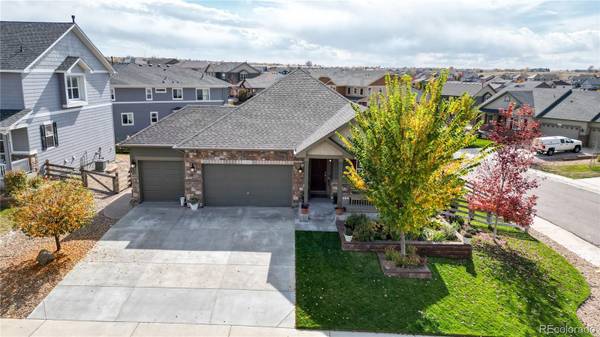 22416 E Layton CIR, Aurora, CO 80015