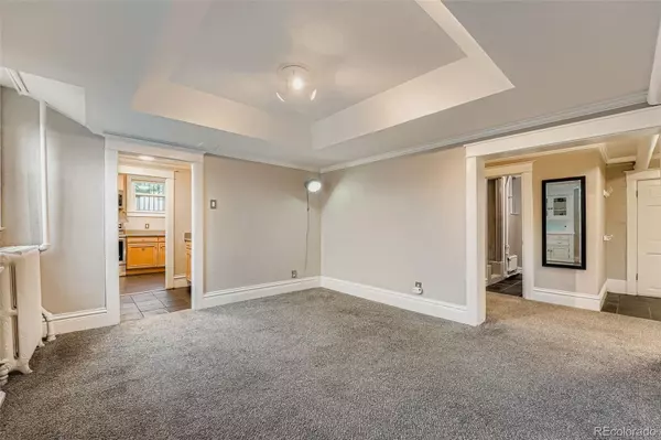 Denver, CO 80218,951 N Corona ST #5