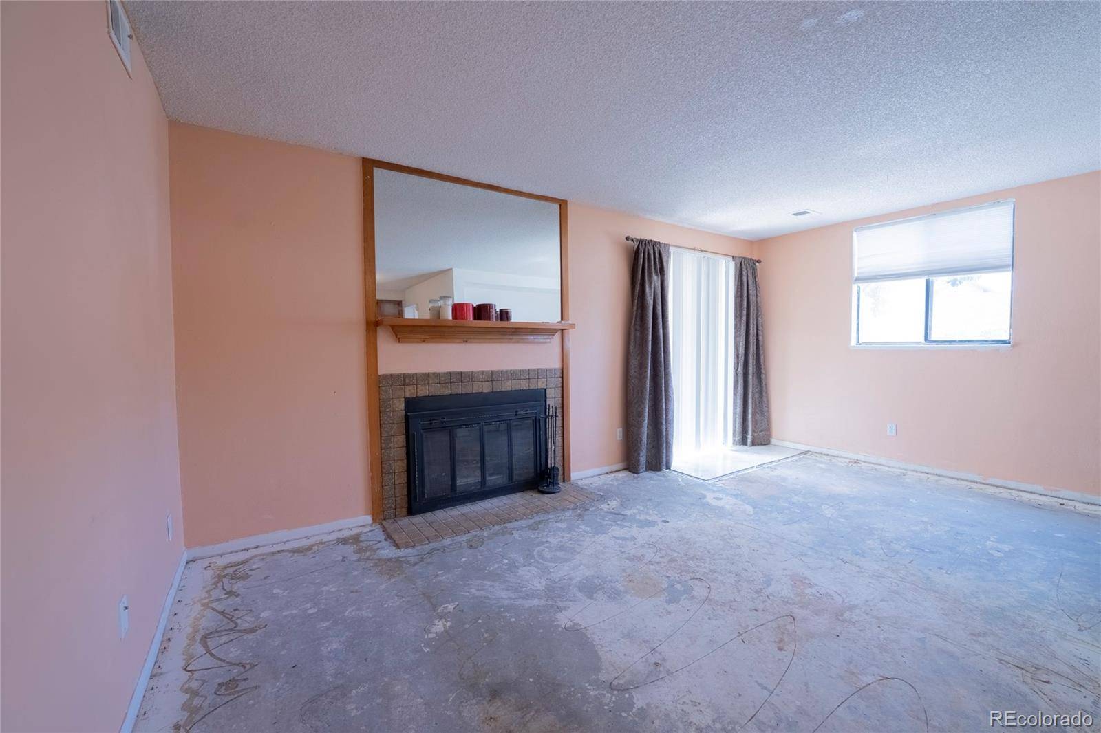 Aurora, CO 80014,12506 E Cornell AVE #102