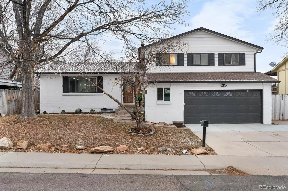 Littleton, CO 80123,9565 W Lake PL