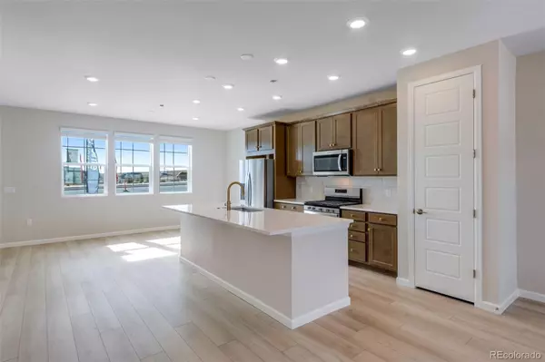 Arvada, CO 80007,16778 W 93rd PL