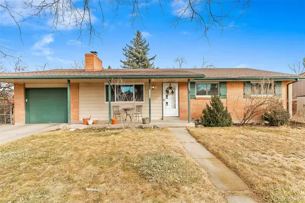 5252 Arbutus ST, Arvada, CO 80002