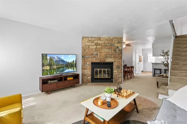 Lakewood, CO 80227,8928 W Dartmouth PL