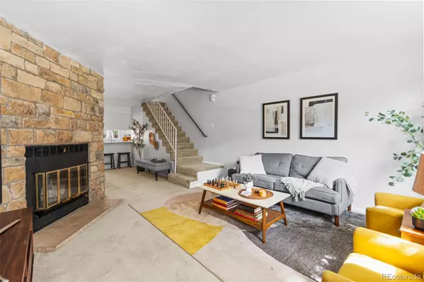 Lakewood, CO 80227,8928 W Dartmouth PL