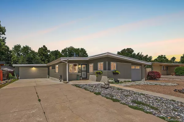 5975 Dover ST, Arvada, CO 80004