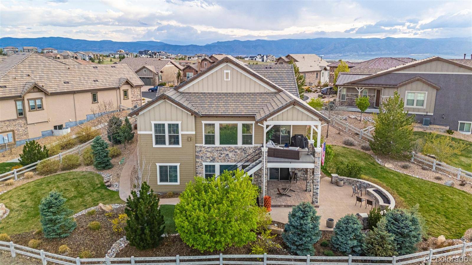 Littleton, CO 80126,10698 Mountaingate CT