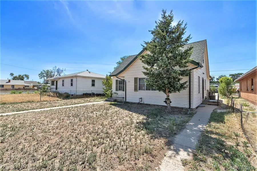 285 S 8th AVE, Brighton, CO 80601