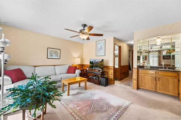 Aurora, CO 80013,16085 E Lehigh CIR