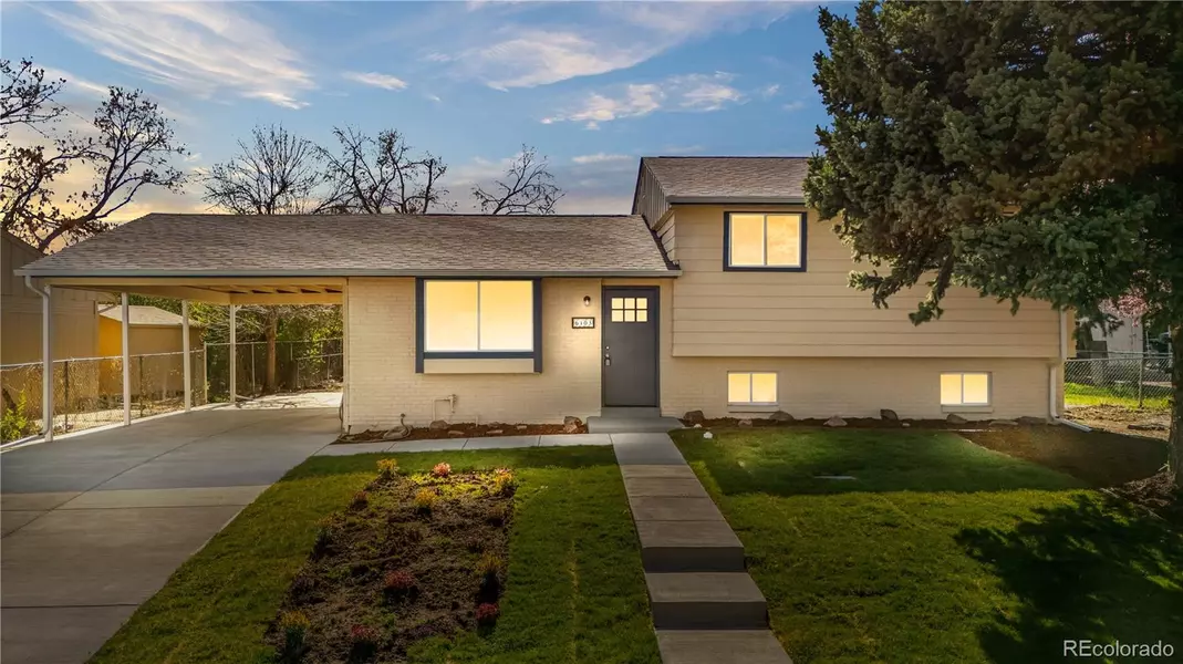 6103 Uno ST, Arvada, CO 80003