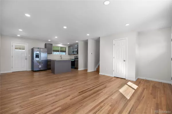 Arvada, CO 80003,6103 Uno ST