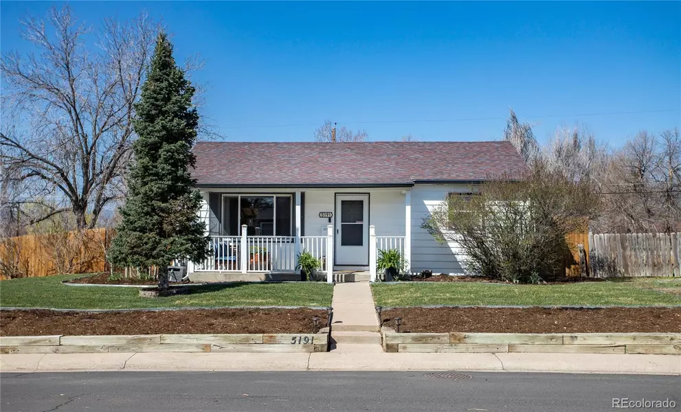 5191 S Logan ST, Littleton, CO 80121