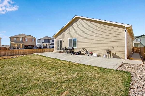 Severance, CO 80550,1098 Long Meadows ST