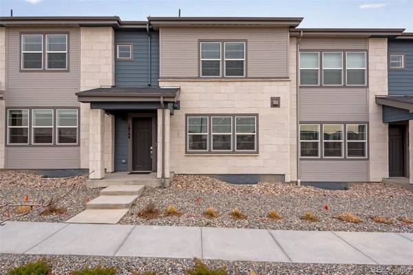 16744 W 93rd PL, Arvada, CO 80007