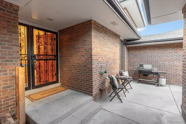 Denver, CO 80235,6150 W Mansfield AVE #34