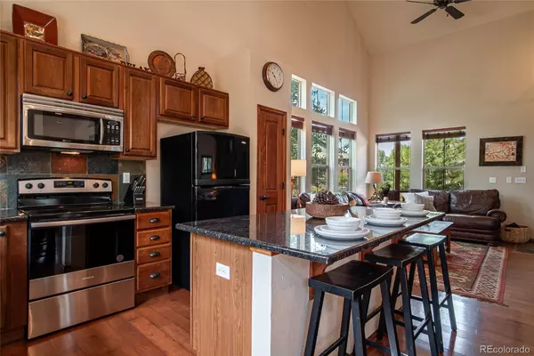 Granby, CO 80446,108 Deer Track CT