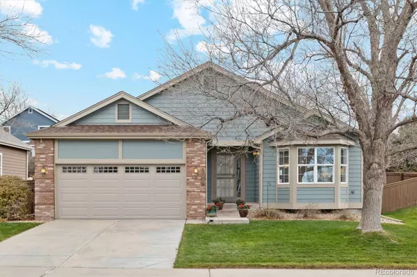 978 Sage Sparrow CIR, Highlands Ranch, CO 80129