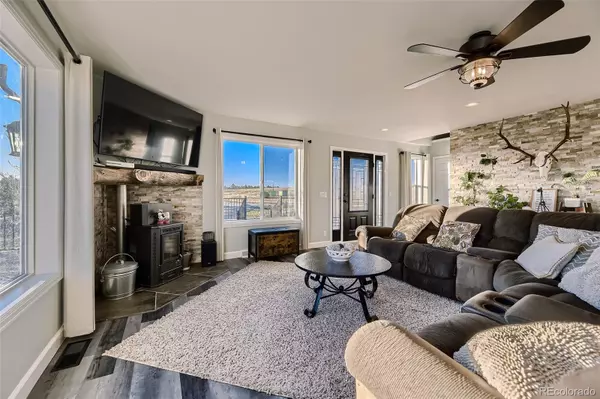 Elizabeth, CO 80107,28242 Stone Horse Ranch RD