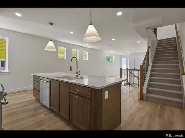 Colorado Springs, CO 80903,728 E Platte AVE