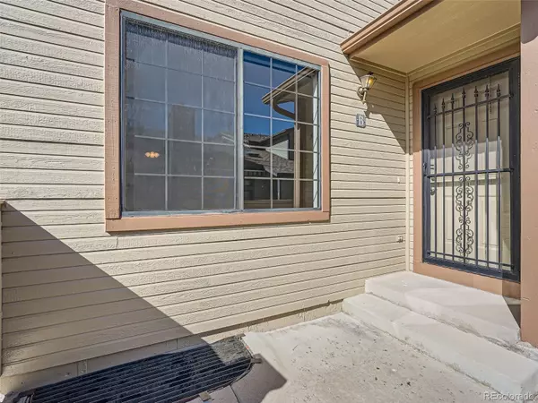 Lakewood, CO 80226,9165 W Cedar DR #B