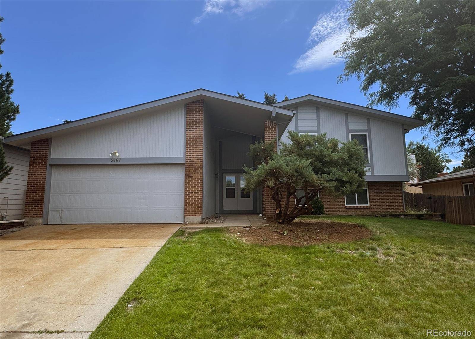 5867 DEL PAZ DR, Colorado Springs, CO 80918