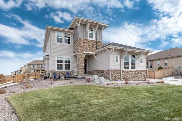 2 Broken Tee LN, Castle Pines, CO 80108