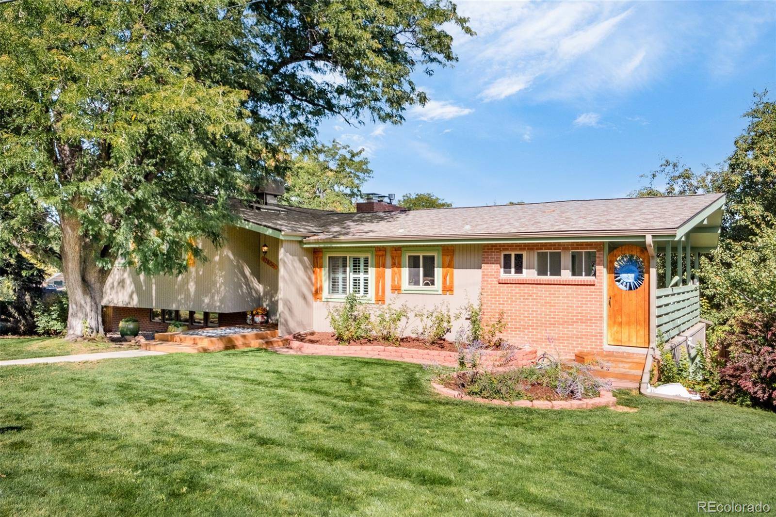 Golden, CO 80401,12805 W 15th DR