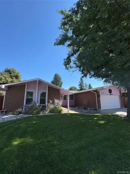 10579 W Warren DR, Lakewood, CO 80227
