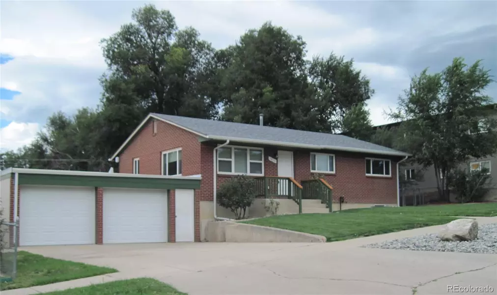1014 Alexander RD, Colorado Springs, CO 80909